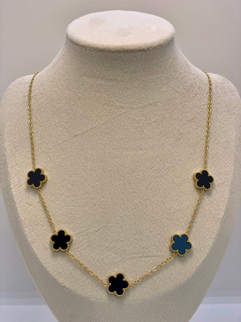 سلسلة Van Cleef باللون الأسود