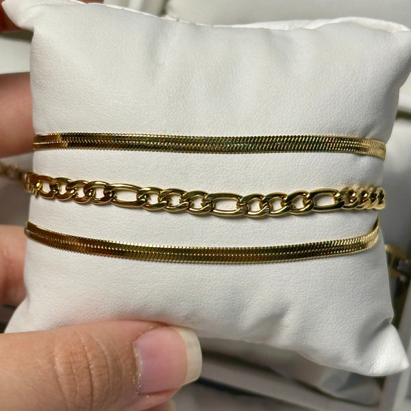 Simple bracelet