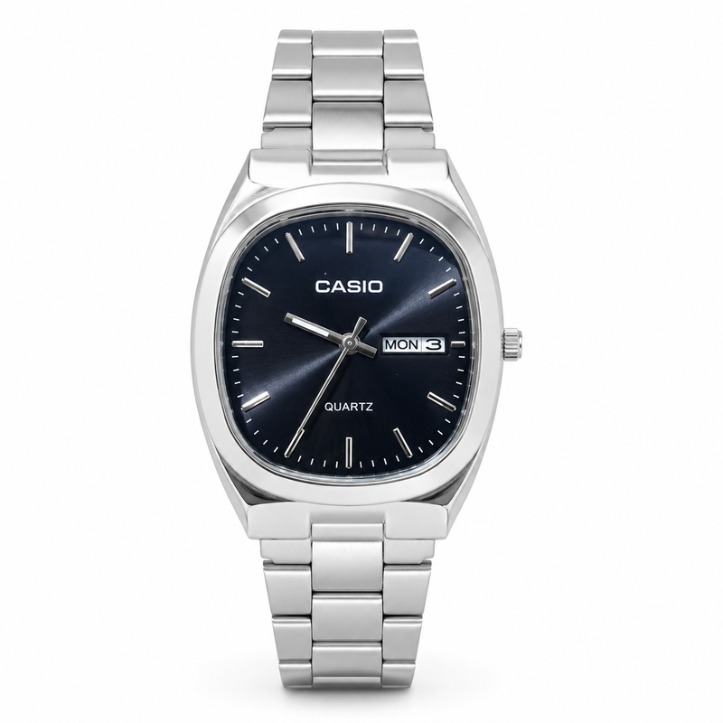ساعة Casio جديدة باللون الأسود