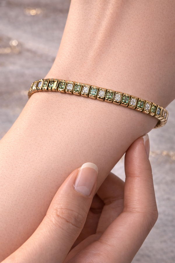 Diamond bracelet gold and silver