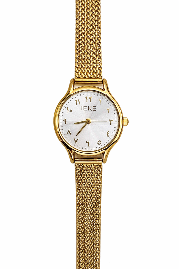 Circle watch Mina lies