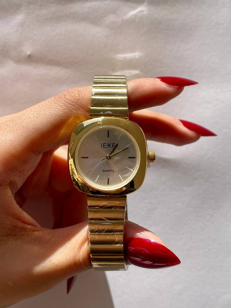 Circle ieke in gold