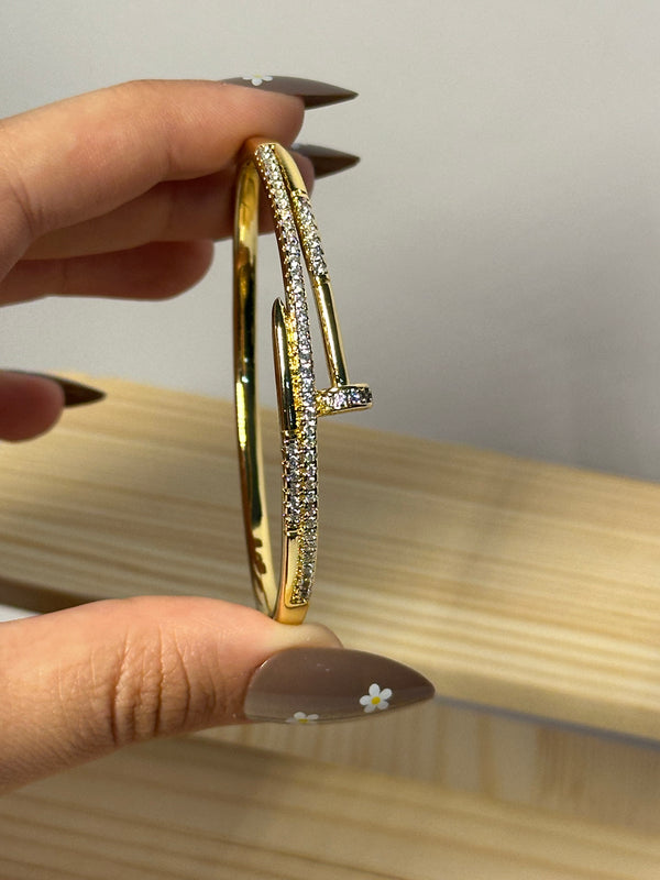 Nail bracelet