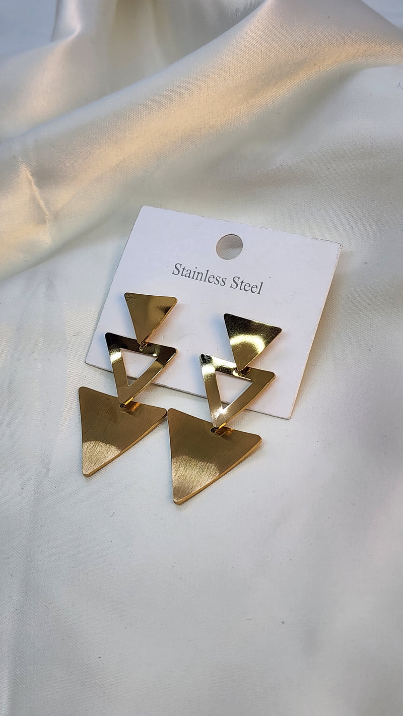 Triangle gold earrings