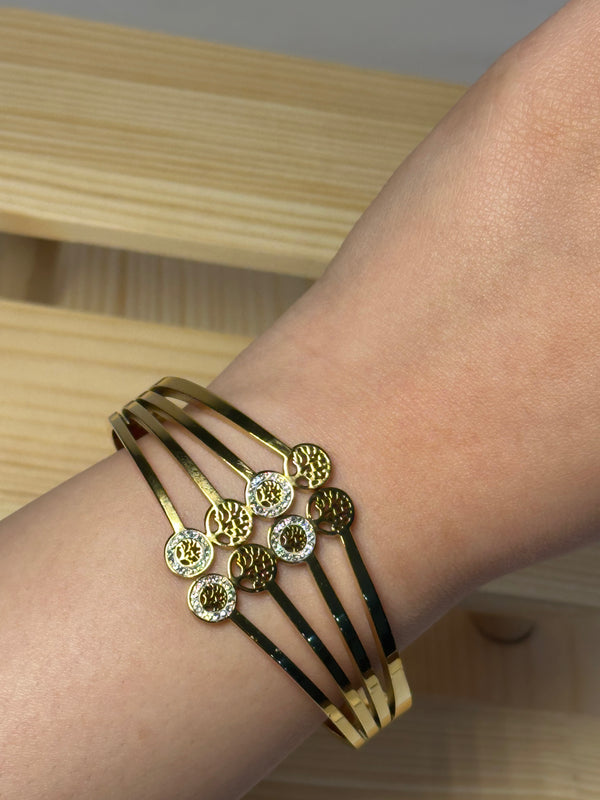 Tree bracelet in gold
